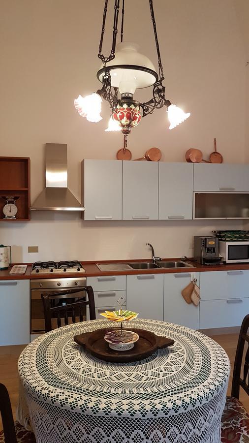 Bed and Breakfast Il Cortile Del Marchese Beccadelli Самбука-ди-Сицилия Экстерьер фото