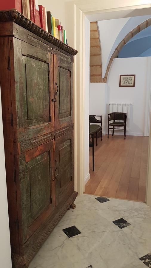 Bed and Breakfast Il Cortile Del Marchese Beccadelli Самбука-ди-Сицилия Экстерьер фото
